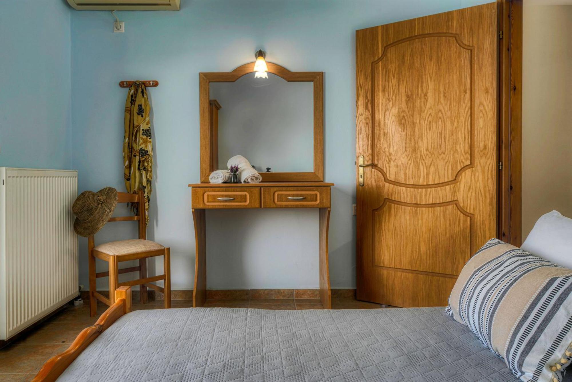 Anatoli Apartments - Tranquil Location & Stunning Views, By Zantewize Marathiás Chambre photo