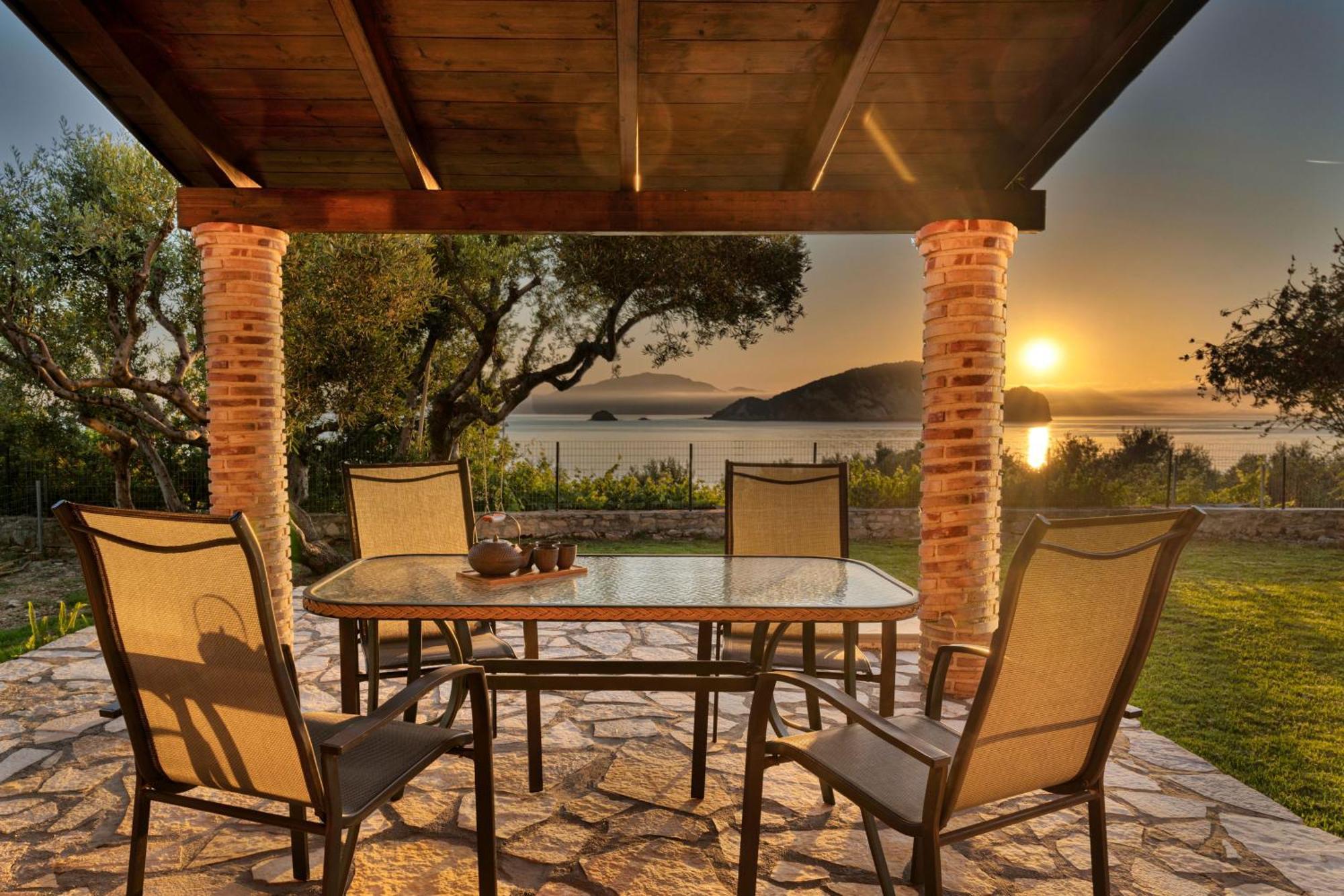 Anatoli Apartments - Tranquil Location & Stunning Views, By Zantewize Marathiás Chambre photo